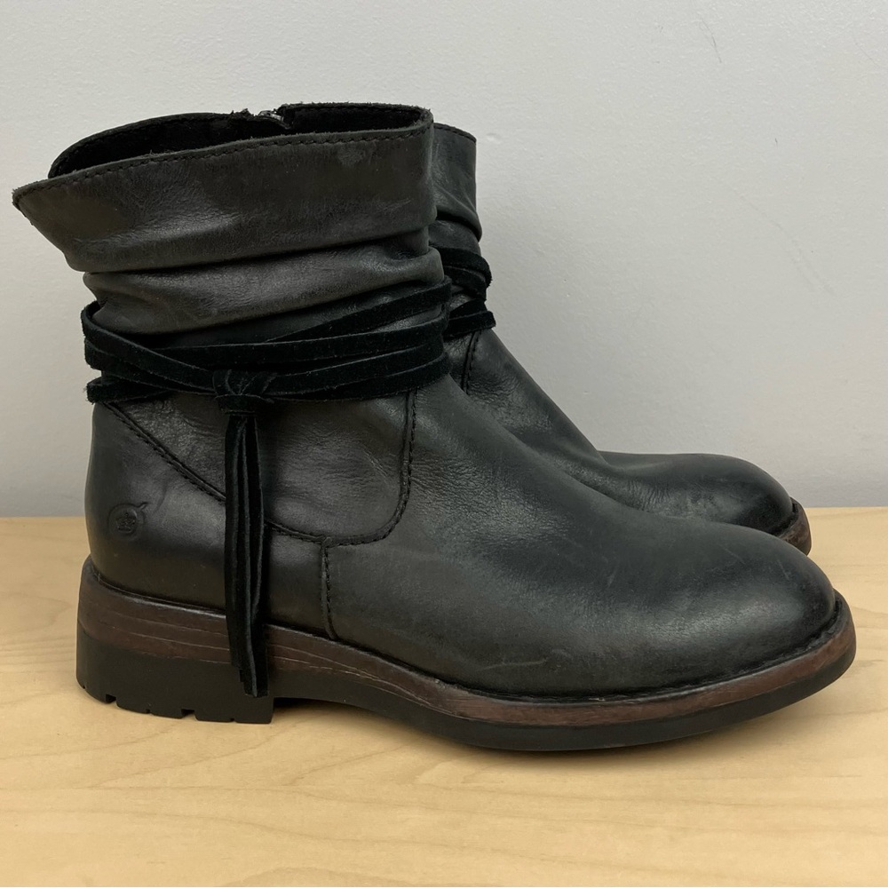 Born Women’s Size 6.0 M Mollie Black Leather Ankle Boots Slouch Side Zip Tassel